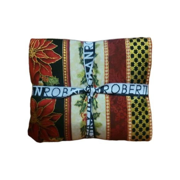 Holiday Flourish Robert Kaufman Fat Quarter Bundle 11 Pieces 2.750 Yards Quilt - Picture 3 of 4